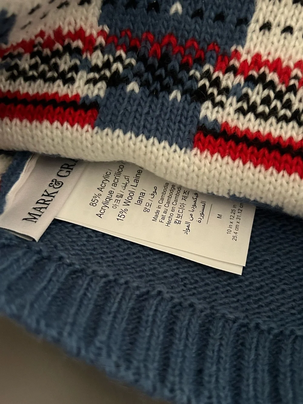 Mark & Graham m Knit dog sweater snowman